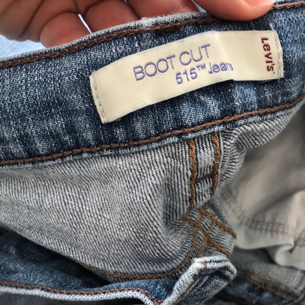 Levi’s - Picture 2 of 3